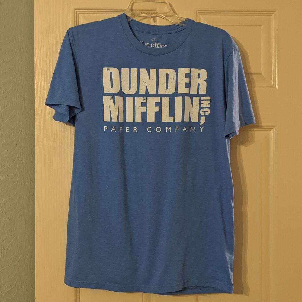 Blue Dunder Mifflin T shirt Medium